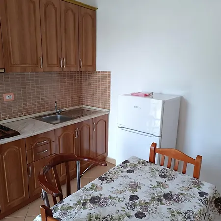 Amelio 1 * Vlorë
